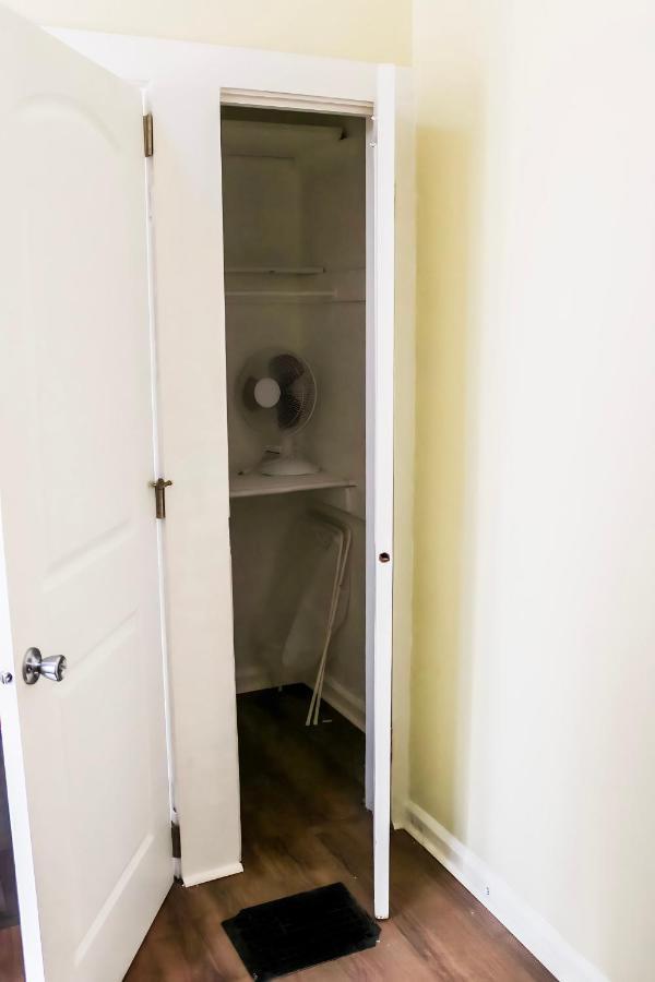 Cozy City Retreat Near Downtown Indianapolis- Private Bedroom Exteriör bild